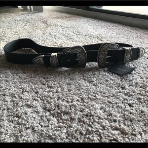 Double buckle belt